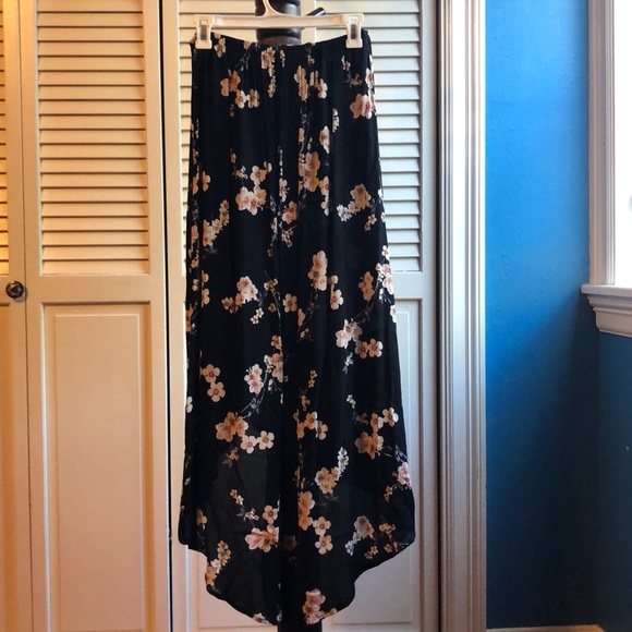 American Eagle 🦅 Wrap Skirt NWOT - Picture 4 of 5